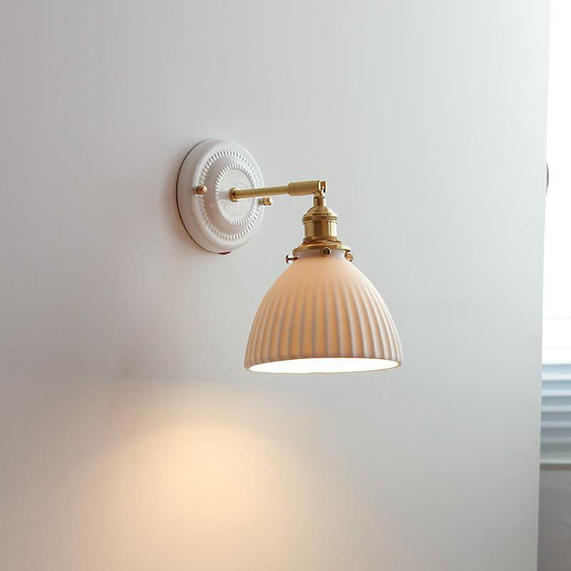 Traditional Vintage Round Ceramic Brass 1-Light Wall Sconce Lamp