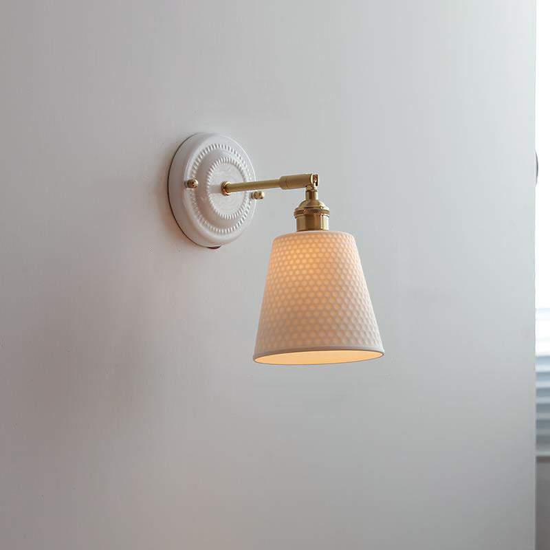 Traditional Vintage Round Ceramic Brass 1-Light Wall Sconce Lamp