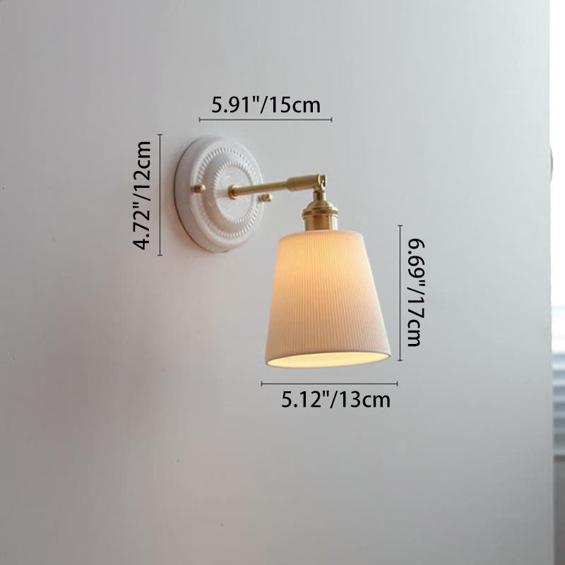 Traditional Vintage Round Ceramic Brass 1-Light Wall Sconce Lamp